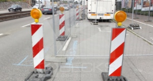 verkehrssicherung sicherheitsbaken mieten becks absperrtechnik 2